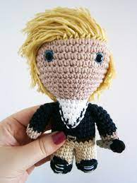 Niall Horan Amigurumi One Direction Plushie By Criscrosscrafts 25 00 Etsy Crochet Hats Niall Horan