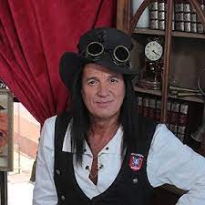 Francis lalanne, en colère, a décidé de. Fort Boyard Fr Personnage Narcisse Lalanne