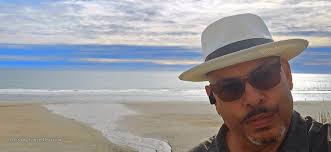 I just bought a new wicker purse for summer ~ What do you think? Will it go  with my new hat? (I left the price-tag