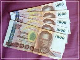 Nah, untuk video kali ini kita akan membahas 5 mata uang terendah atau termurah di asia tenggara, dalam artian memiliki nilai tukar dan daya beli yang rendah. Duit Siam