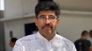 Luis Felipe Fabre se convierte en un “Poeta griego arcaico”