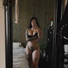 I love this thong, it shows off my favourite tattoo perfectly. :  rOnlyFans101Inked