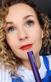 MOODSTRUCK EPIC 4D one-step fiber mascara = your key to ultimate lash  length, volume, and lift! 😍 , Y-shaped fibers and a specially engineered  two-sided brush help you enhance the appearance of your ...