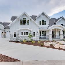 Love This Shot Allisonrniccum Of The Front Of My Salt Lake Parade Of Homes Home The Benjamin Moore Dream House Exterior House Designs Exterior House Exterior