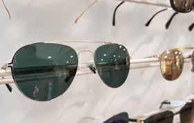 Ray ban sunglasses as well as many other fashion designer sunglasses from the latest collection. Les Lunettes De Soleil Tendance De L Ete 2019 Macommune Info