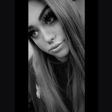 Kaitlyn Marlow's Instagram, Twitter & Facebook