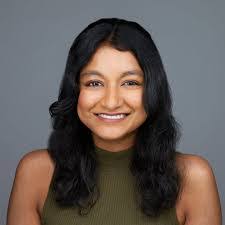 Cate Watt's Instagram, Twitter & Facebook