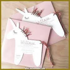 Zauberhafte Sehr Niedliche Einladungskarten Zum Besten Von Kindergeburtstagsfeier In 2020 Unicorn Invitations Unicorn Party Invites Unicorn Party