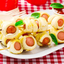 Brochettes De Feuilletes Saucisse Recette Feuillete Saucisse Brochette Feuillete