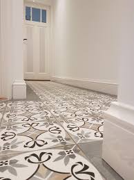 Pin By Bianca Feldmann On Hal Tile Floor Contemporary Rug Flooring