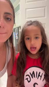 Boyfriend Makes Pasta for Her and Ssiter