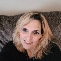 Kimberly Dotson's Instagram, Twitter & Facebook