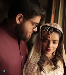 Upcoming pakistani actress and choreographer, srha asghar has reportedly tied the knot in a private ceremony. Srha Asghar Her Husband Umer S Nikkah Pictures Are Gorgeous