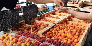 Marché national de gros, prix des fruits et légumes. La Baisse Des Prix Des Fruits Et Legumes Fragilise Les Agriculteurs
