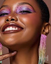 EQUILIBRIUM Photographed & Retouched by @raywardvisual Concept and  Direction by @paintedbynia @raywardvisual Make up & Hair by @paintedbynia  All accessories by @paintedbynia 3D artist and On-set creative @orenjienji  Studio and Lighting by @