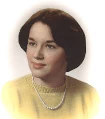 Elaine Wyman's Instagram, Twitter & Facebook