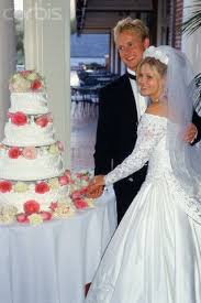 April 6, 1976) is an american actress, producer, author, and talk show panelist. Pin By Judy Mundt On Classic Movie Stars Candace Cameron Wedding Famous Wedding Dresses Celebrity Wedding Photos