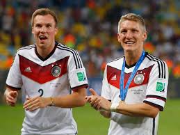 #regierung #staat #wm #wm 2014 #weg schauen #fifa #ob ihr immer noch so kalt wärt wenn ihr den leuten da mal ins gesicht gucken würdet? Kevin Grosskreutz Ohne Einsatz Und Doch Ein Beitrag Zum Wm Titel 2014 Goal Com