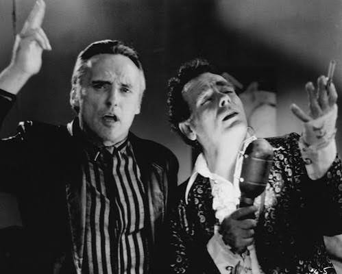 Dennis Hopper Blue Velvet Posters and Photos 103908 | Movie Store