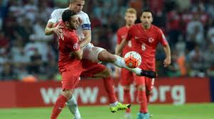 In het atatürk olympisch stadion van istanbul is turkije de eerste opponent. Fex9kqzh1zgqmm
