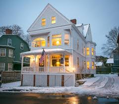 Chart House Inn Newport Ri Booking Com