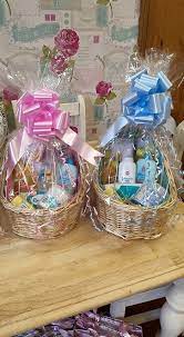 Read our review of top containers for carrying picnic food. Baby Hamper Baskets Special Gifts Hamper Basket Baby Hamper