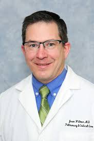 Two Broadlawns staff members received special recognition at the Broadlawns  Residency Graduation ceremony. Dr. Jason Wittmer, Pulmonologist, received  the "John Hess, Jr., MD