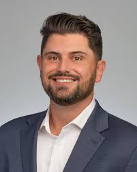 Matt Akin's Instagram, Twitter & Facebook