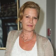 Suzanne von Borsody: ''Erfolg ist relativ - mal ist man oben, mal unten.''  * Innerschweiz Online