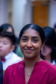 Greta Bradford's Instagram, Twitter & Facebook