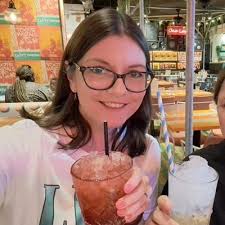 Laura 🏳️‍🌈👩🏻‍🤝‍👩🏼