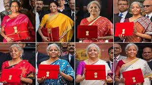 નિર્મલા સીતારમણના બજેટ લૂક પર એક નજર...