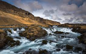 While glaciers cover 10% of the land, climate is mild, and volcanic activity keeps the country warm. Wallpaper Iceland Nature River 2600x1622 Wallpapermaniac 1928645 Hd Wallpapers Wallhere