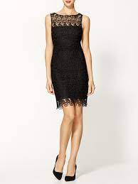 Although you can't really go wrong by pairing your dress with a classic, sleek pump, only the most seasoned whether you're shopping for party dresses for women or looking for party dresses juniors will love, the most important fashion tip we can offer is to. What To Wear To A Dinner Party Glamour