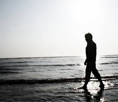 Berikut ini adalah beberapa gambar orang sedih dan menangis. Free Photo Sad Boy Walking Walking Alone Sad Alone Boy Sad Young People Hippopx