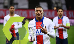tri artilheiro mbappe tem permanencia garantida por presidente do psg nao vai a lugar algum jornal o globo