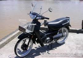 Honda astrea grand banyak dibuat jadi ala c70 selain dikembalikan seperti aslinya ada juga yang dibuat seperti pendahulunya yaitu c70. Inilah 27 Gambar Motor Honda Astrea Grand
