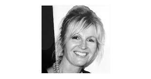 Danielle Stringer's Instagram, Twitter & Facebook