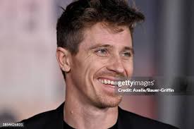 121 Garrett Moon Photos & High Res Pictures