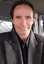 Darryl Kitchen's Instagram, Twitter & Facebook