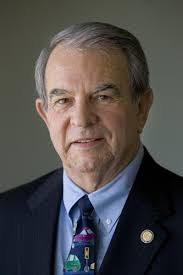 Smith-Kearney attempts to unseat Cole