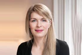 Louisa Burke's Instagram, Twitter & Facebook