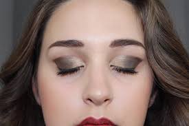 Be Younique With Lacey