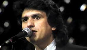 Toto cutugno — l'italiano 04:00. Cinque Tra Le Canzoni Piu Famose Di Toto Cutugno Che Nonostante Tutto Sono Molto Belle Cinque Cose Belle