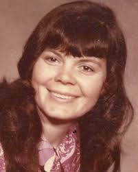 Annette Bergstrom's Instagram, Twitter & Facebook