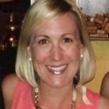 Elisabeth Bognar (@e_bognar)