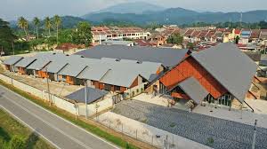 Hotel is located in 2 km from the centre. D Village Kuala Kangsar Perak Gokelah