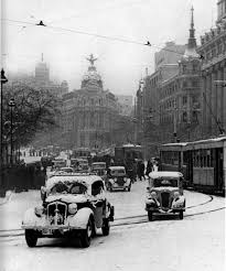 Pin En Older Bus Metro Trains