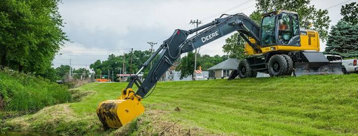 John Deere 180C W Excavator