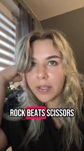 Mona Shaw || Author 📚 (@mona.shaw)